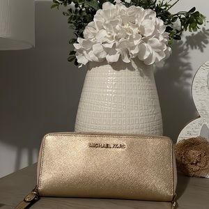 Michael Kors wallet